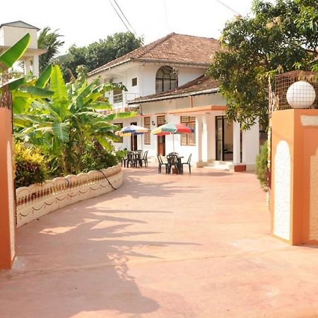 Sai Holiday Inn Jaffna Exterior photo